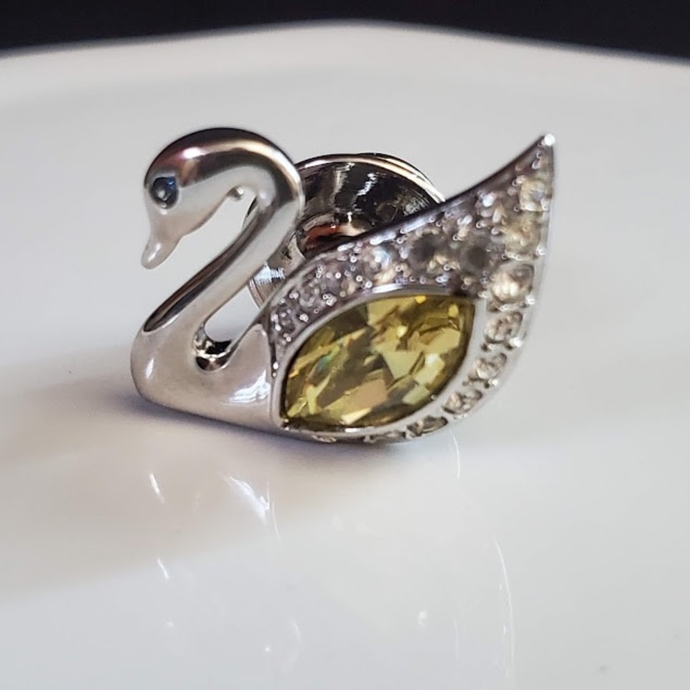 SWAROVSKI SCS 2003 Swan Tac Pin Yellow Crystal Clear Pave Gun Metal Event Gift